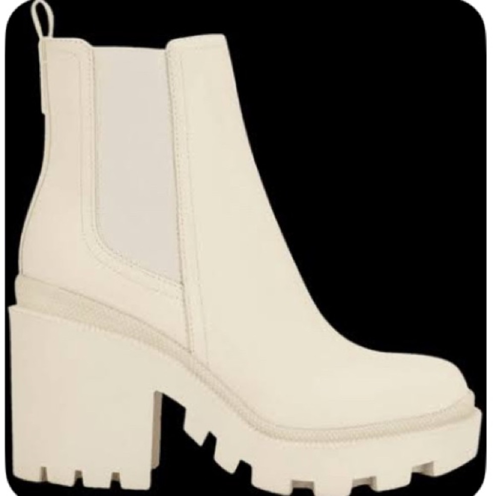 Nine West Cream Ankle Boots with Chunky Heel